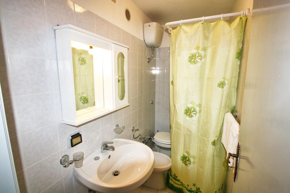 San Francesco Relais Bed & Breakfast Маса Лубрензе Екстериор снимка